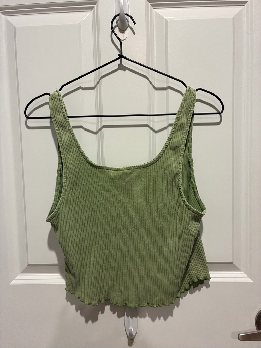Light Green Ribbed Tank Top - Picture 6 of 6